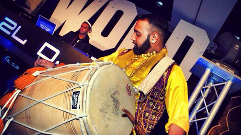 Dhol Players and Giddha Dancers